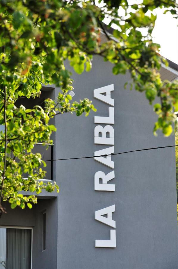 Отель La Rabla Дубова Экстерьер фото